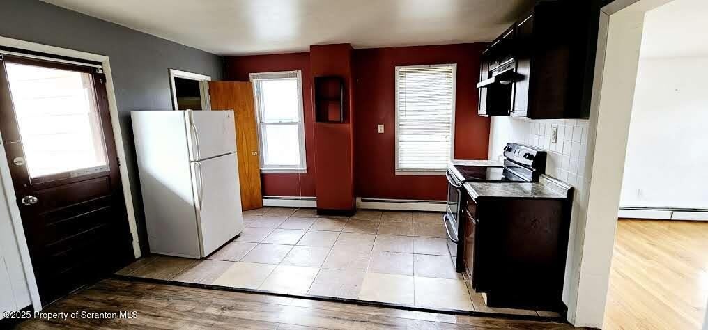 942 E Elm Street – photo 2