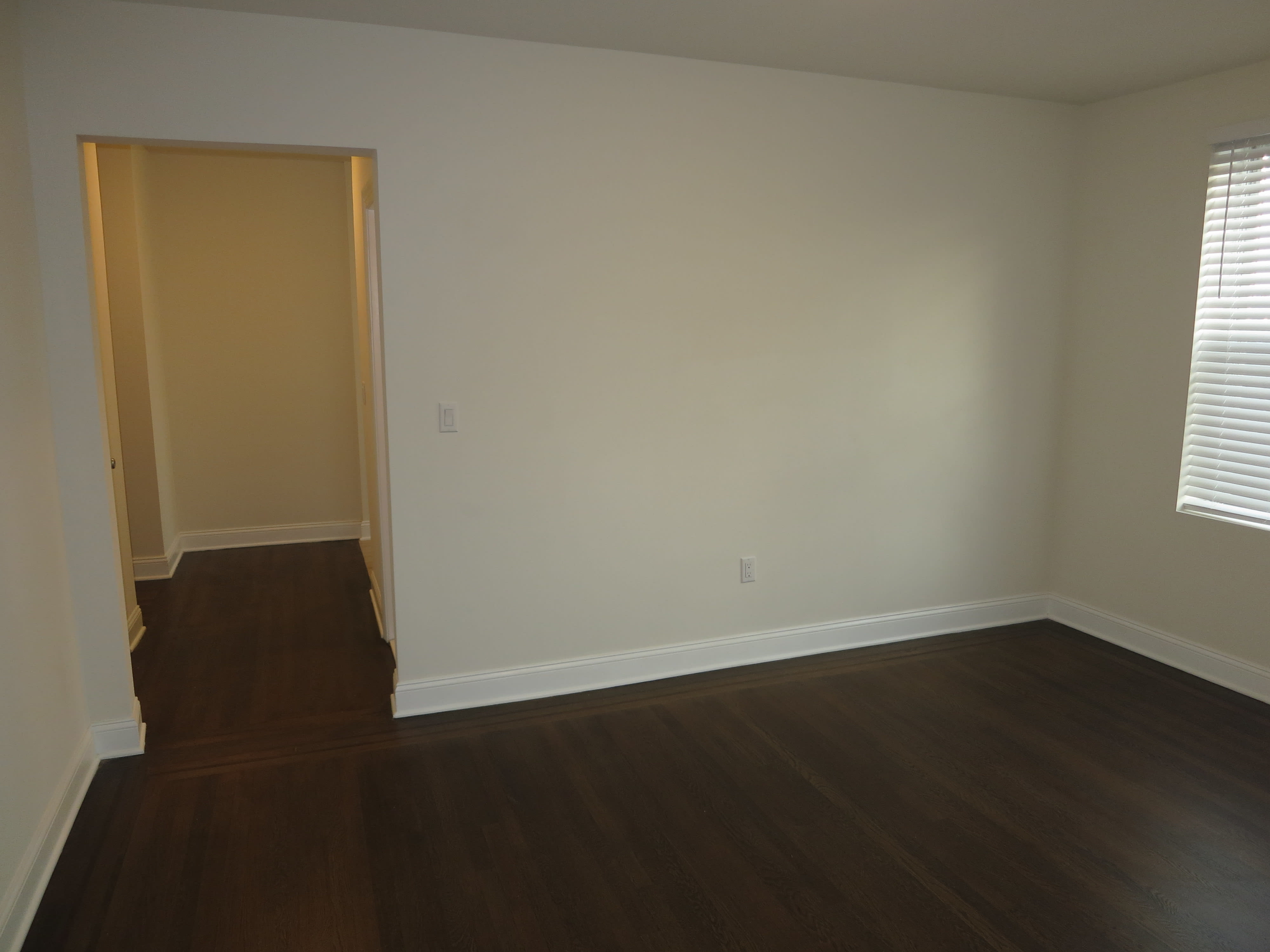 7803 Hudson Avenue – photo 3