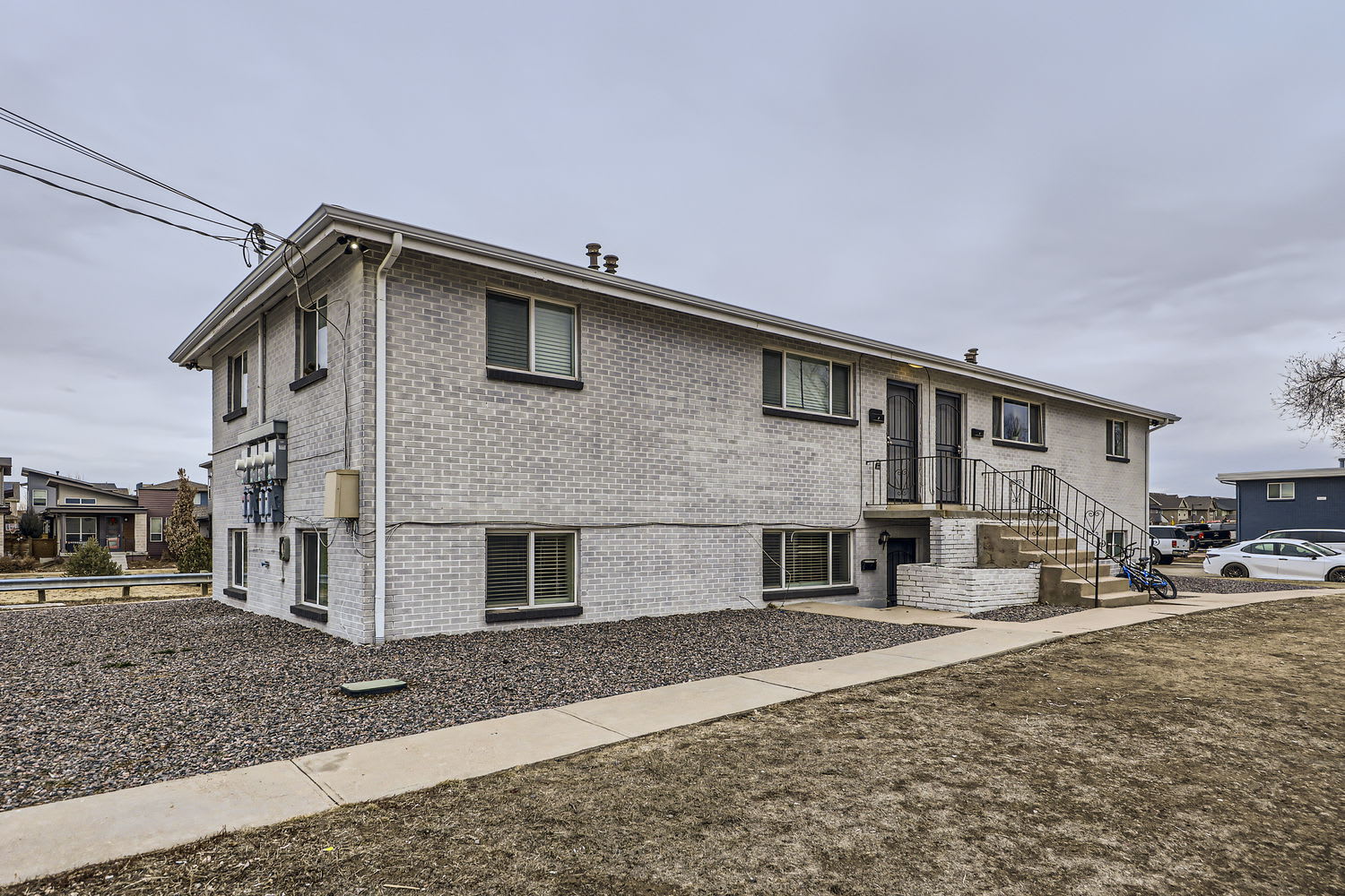 2545 Kenton Street – photo 2