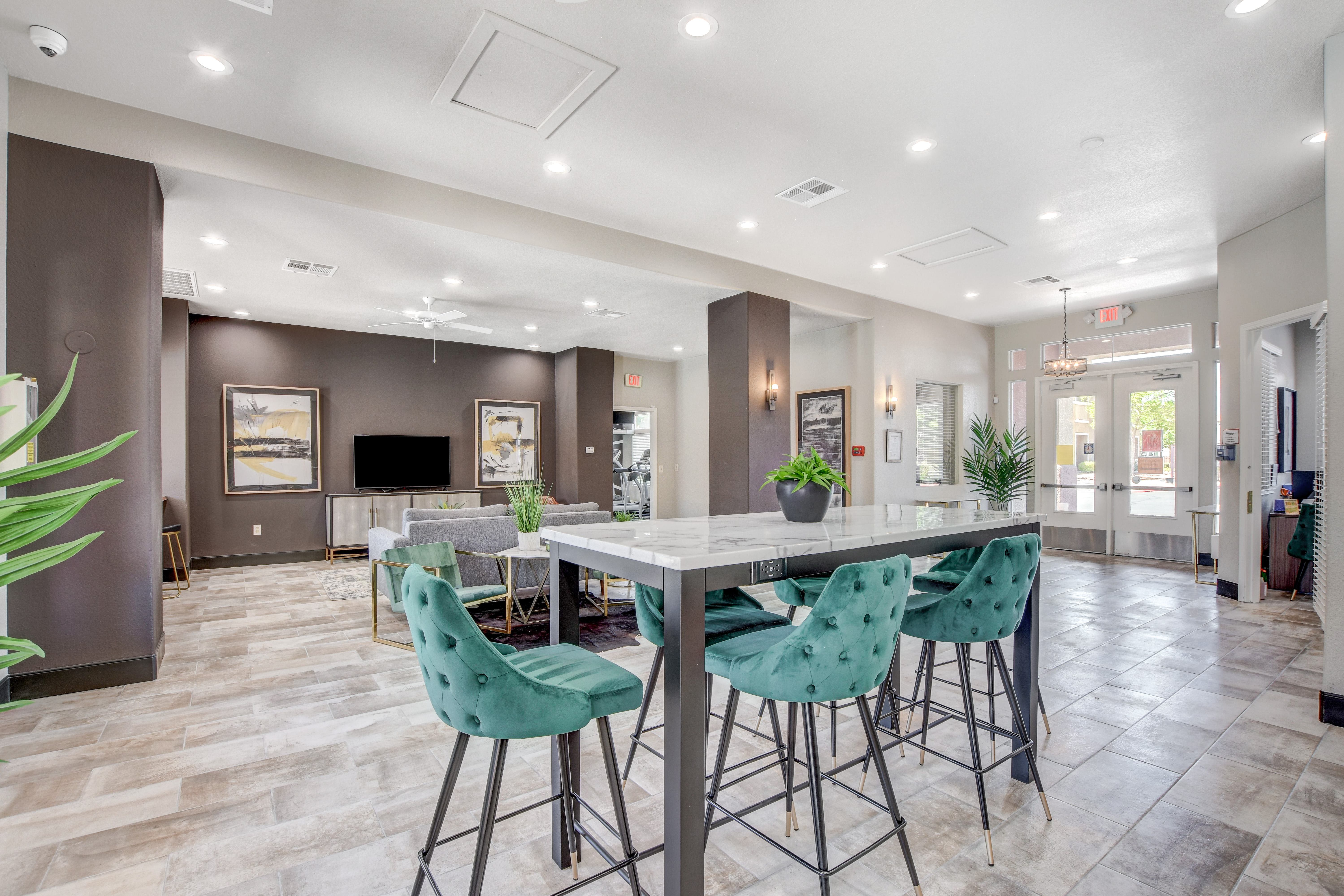 Parkway at Silverado Ranch – photo 3