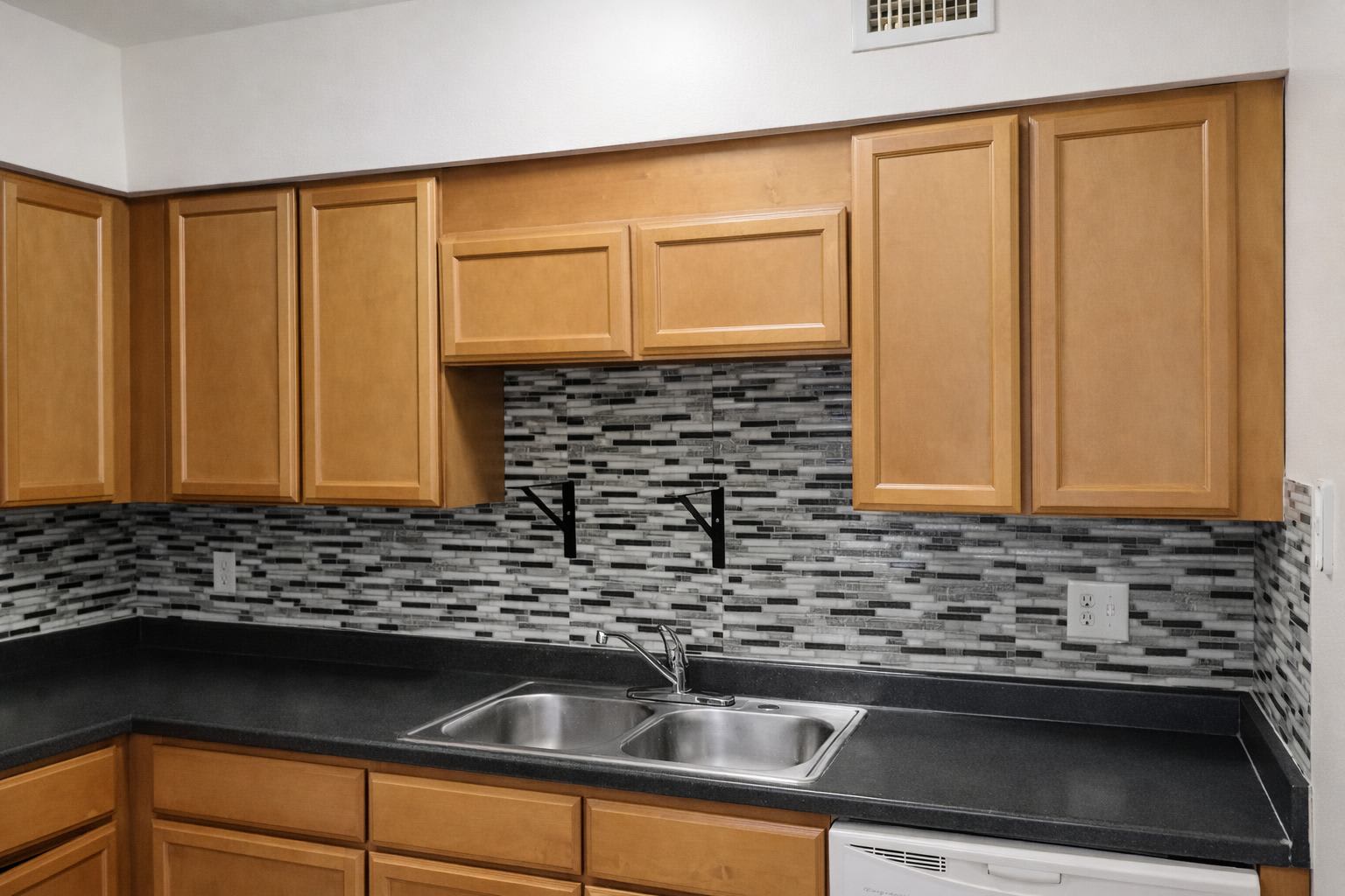 4777 3 Orange Grove Blvd – photo 5