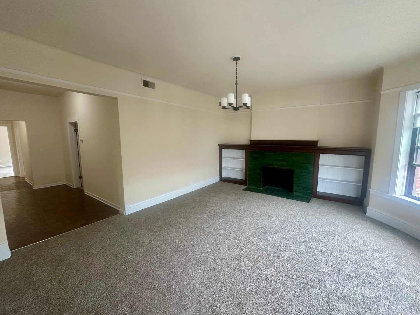 1008 W Argyle Street – photo 3