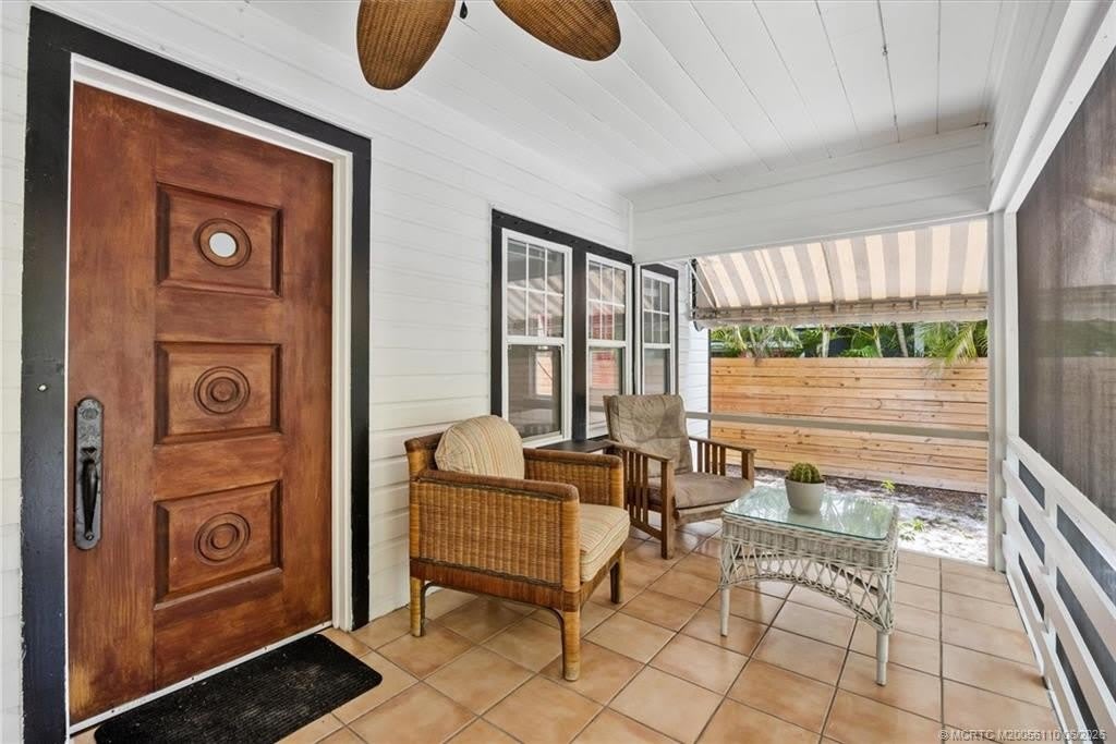 705 SE Stypmann Boulevard – photo 3