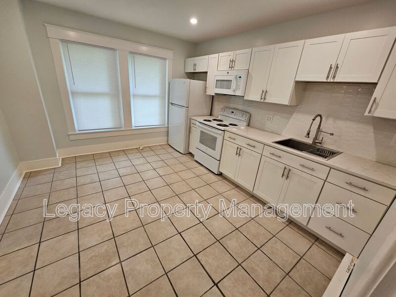 703 Askew Street – photo 4