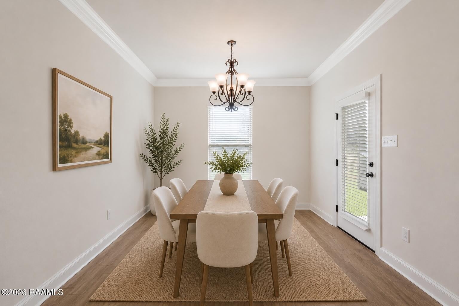 206 Sparrowhawk Street – photo 5