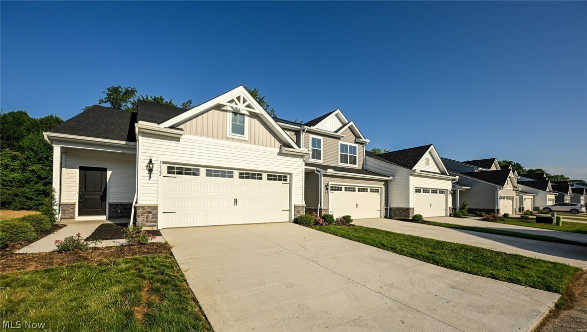 3532 Bushwillow Drive – photo 2