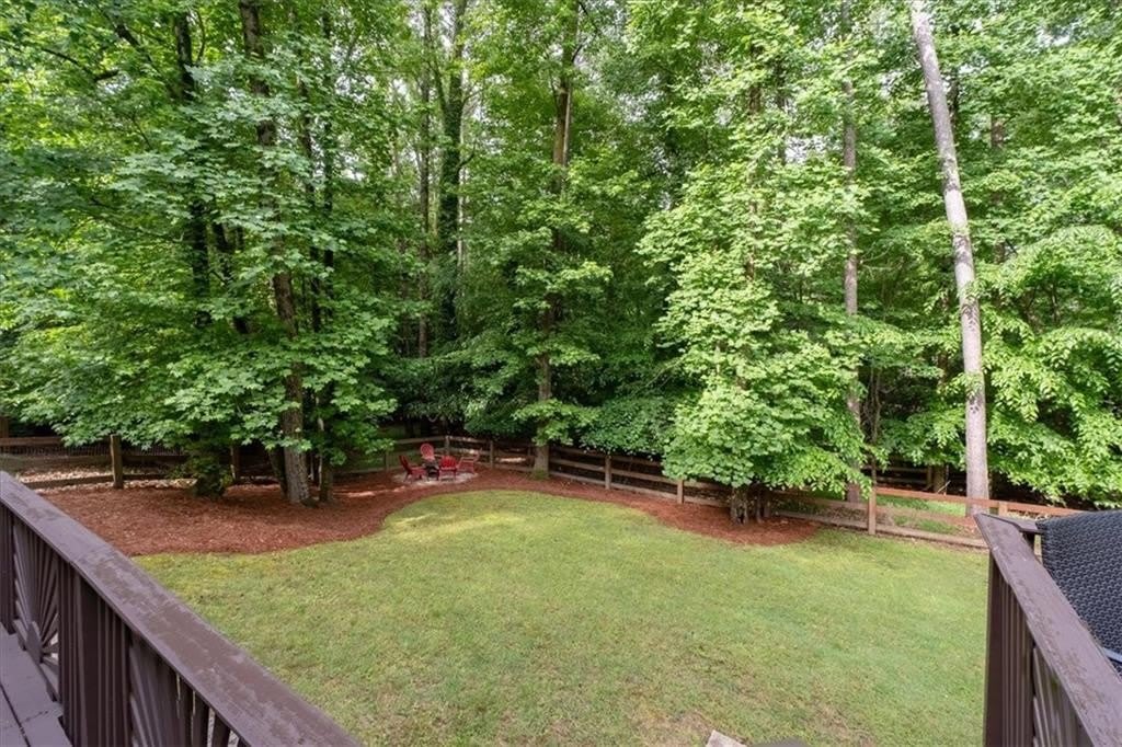9470 Hillside Drive – photo 3
