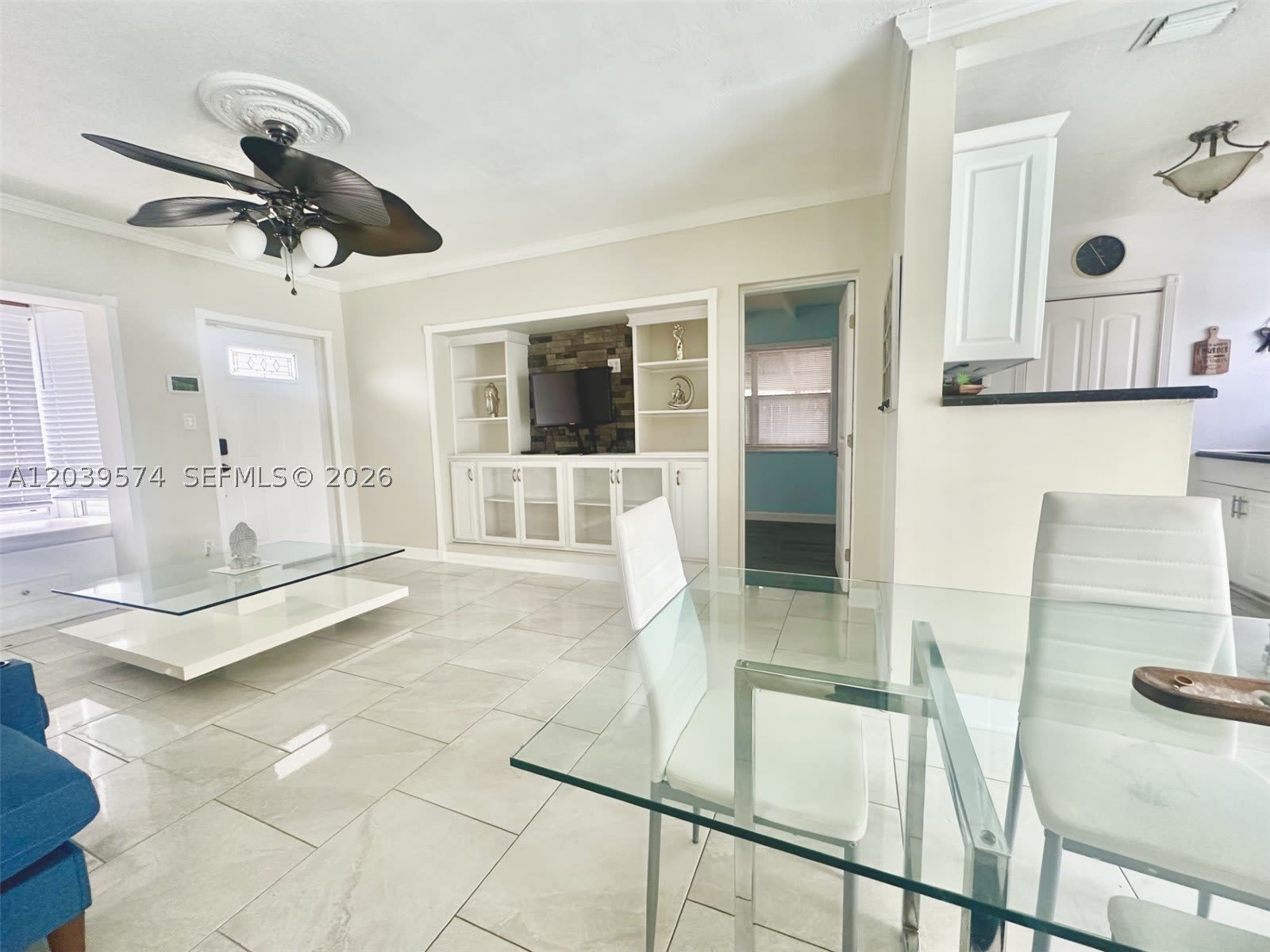 7021 Scott St. – photo 3