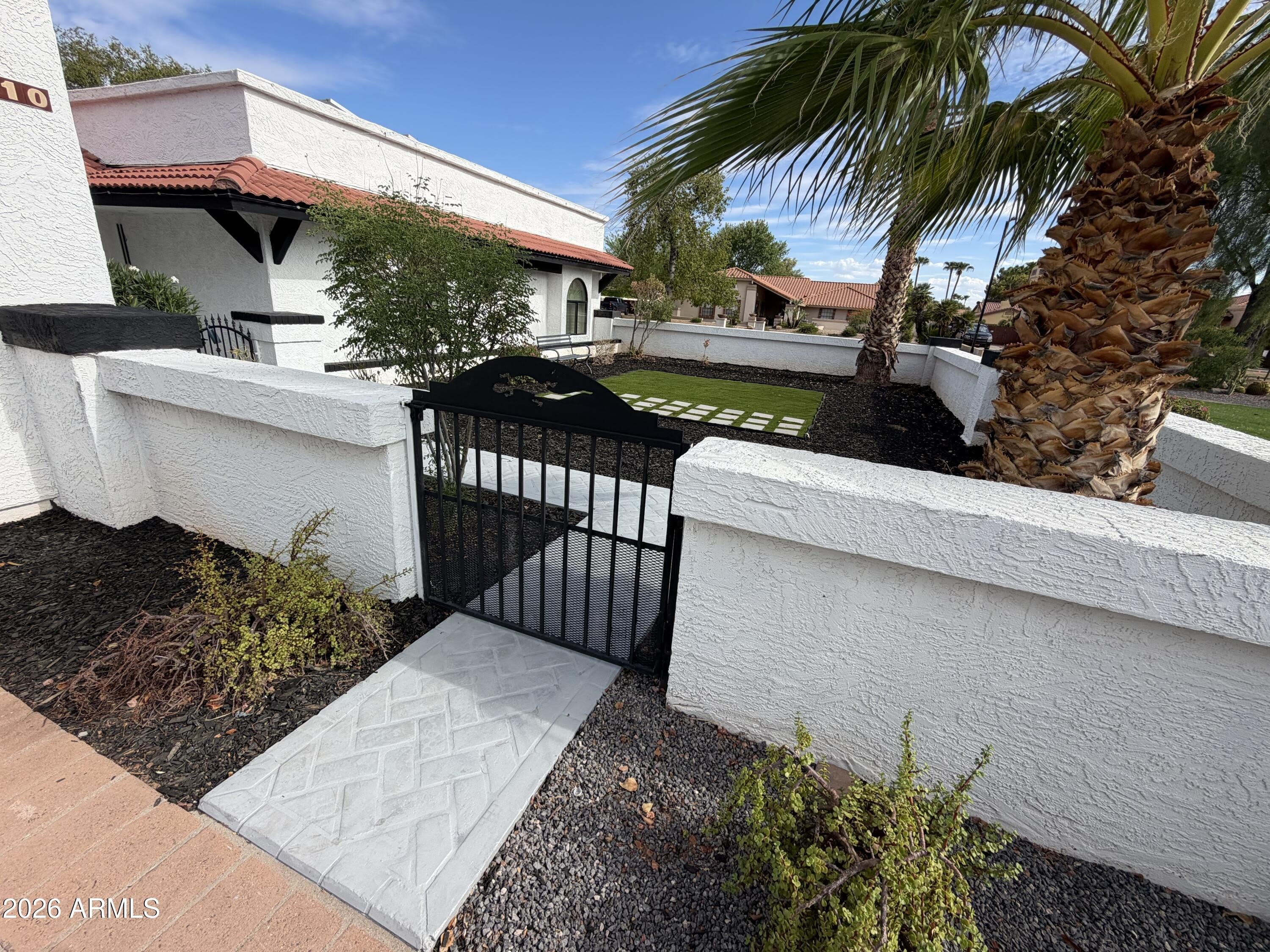 7010 W EUGIE Avenue – photo 5