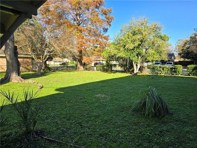 800 OAKWOOD Drive – photo 4
