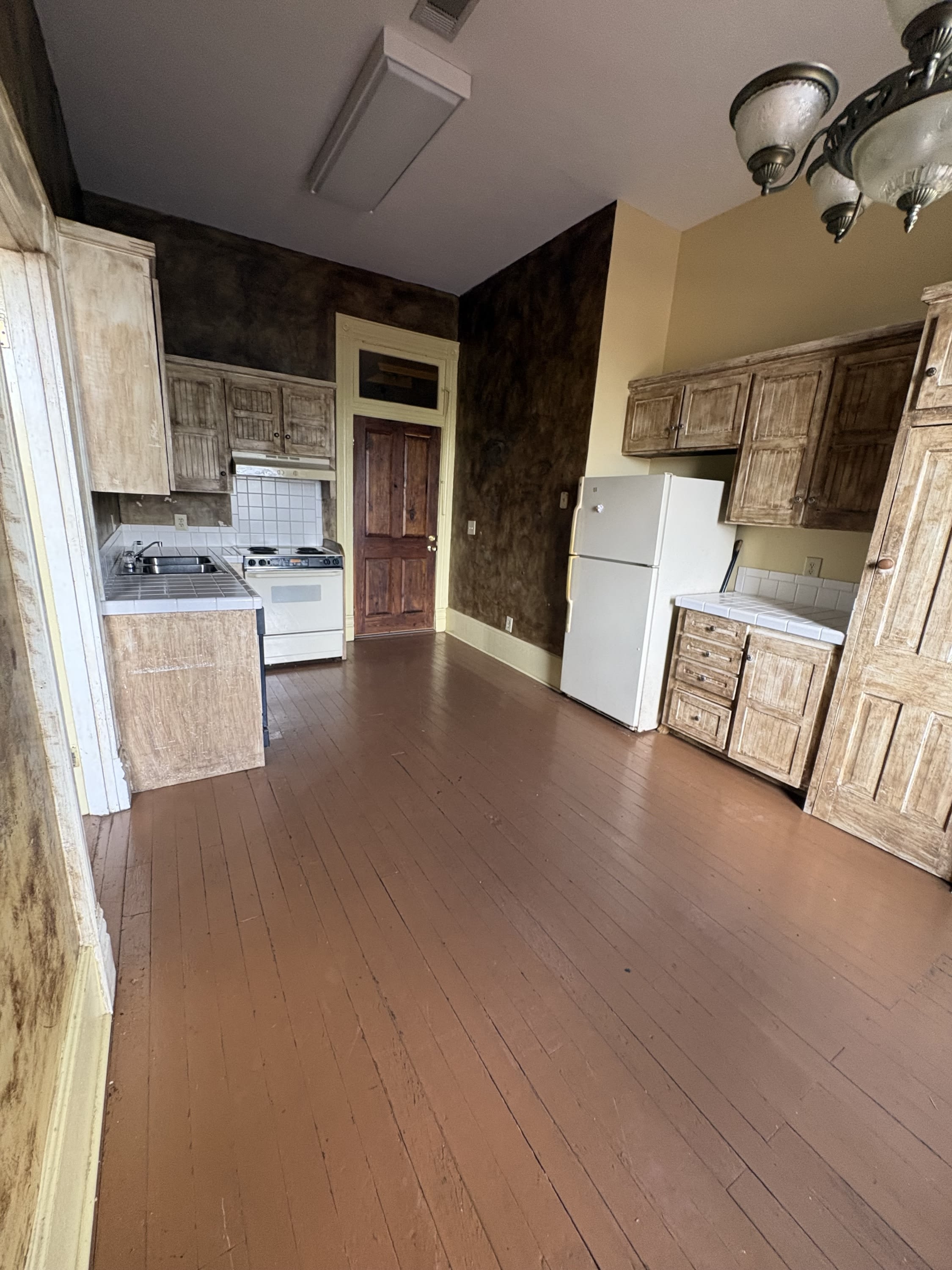 131 Gallatin Street 2 – photo 3