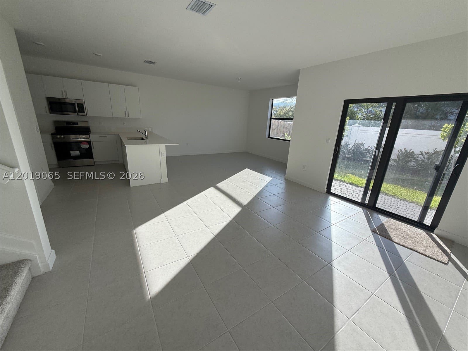 4957 Oakmont Dr – photo 3