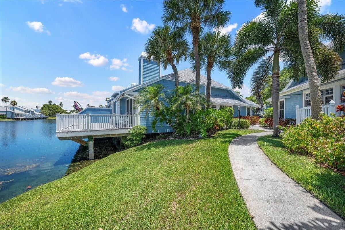 621 Ocean Dunes Circle – photo 1