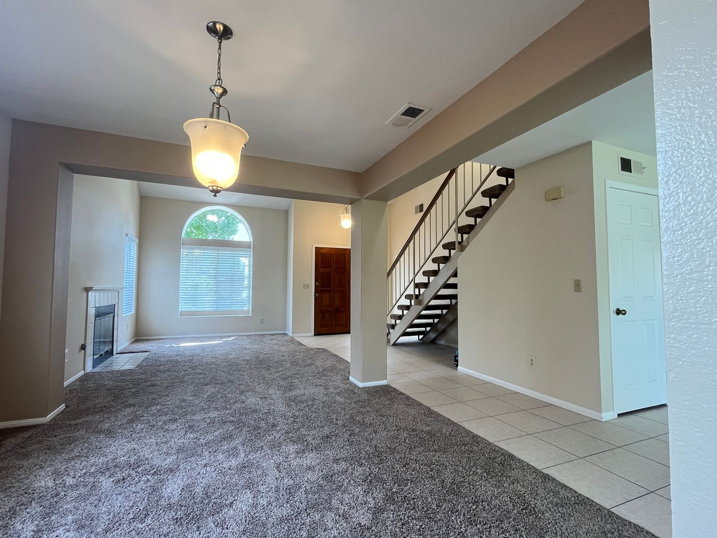 Bright & Move-In Ready: 4BR San Marcos Home with Downstairs Bedroom and Bath – photo 4