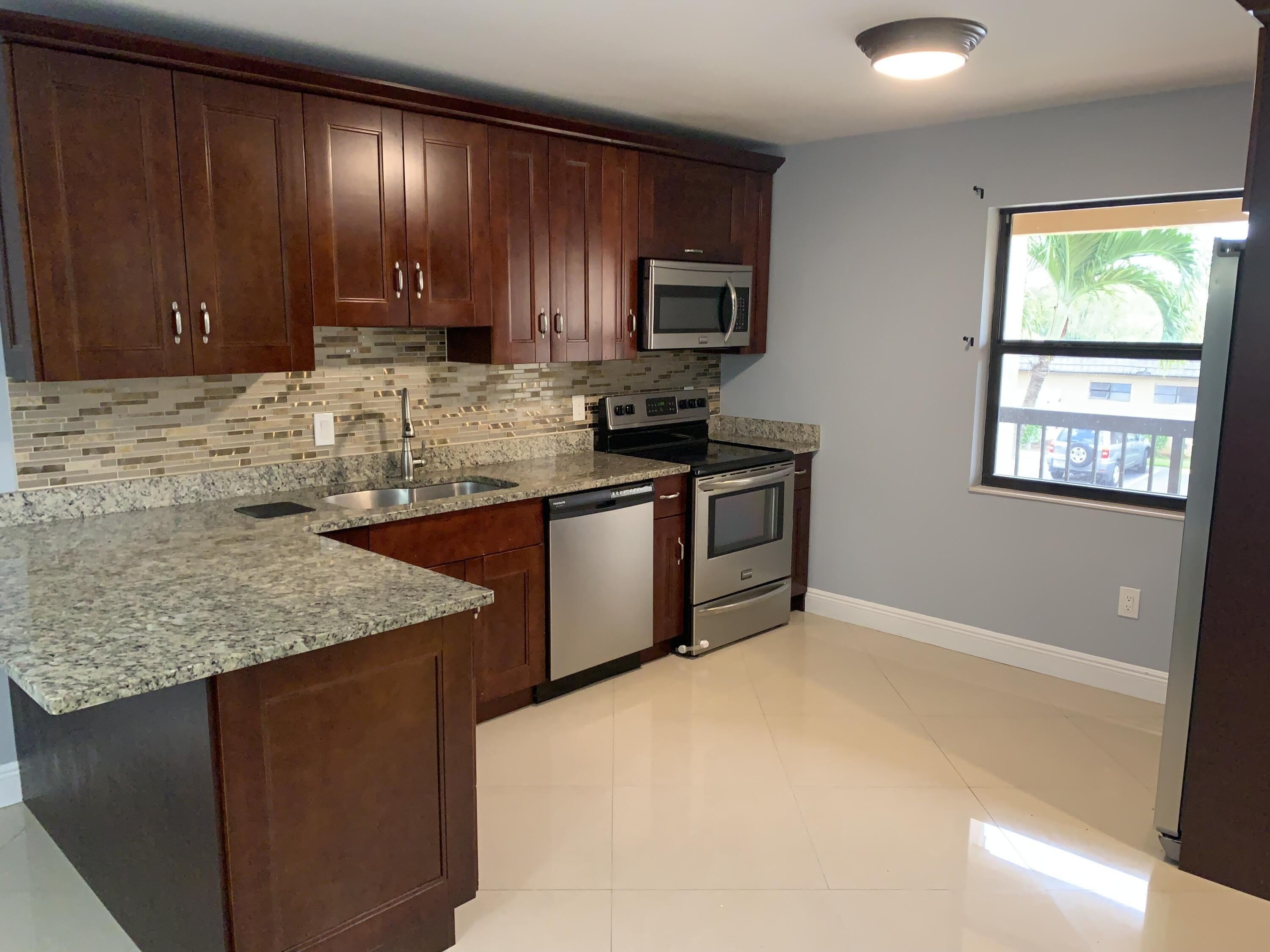 125 Lake Nancy Drive – photo 5