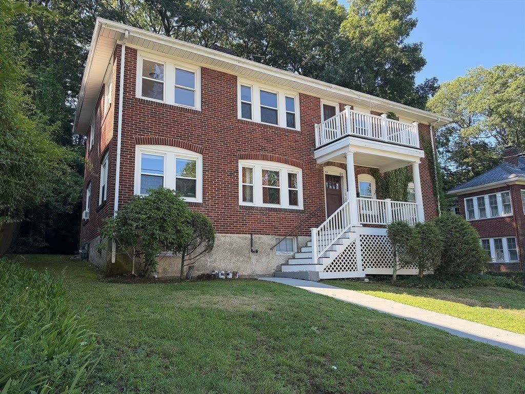 61 Westchester Rd – photo 1