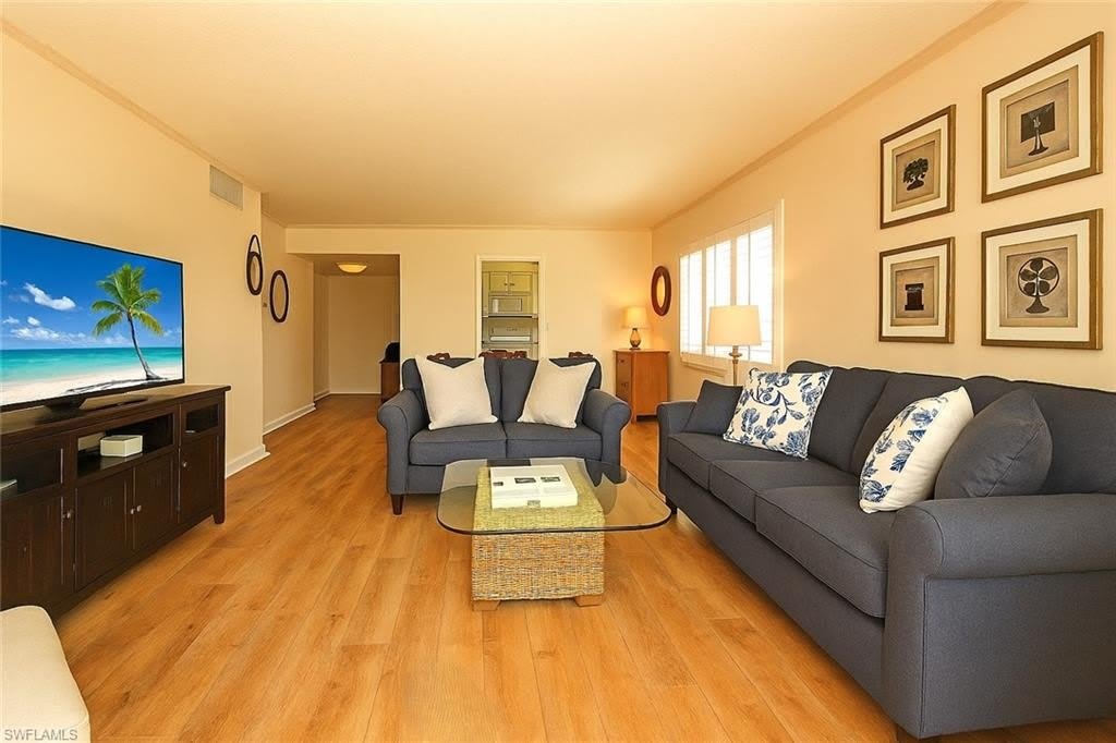 666 3RD St S – photo 3