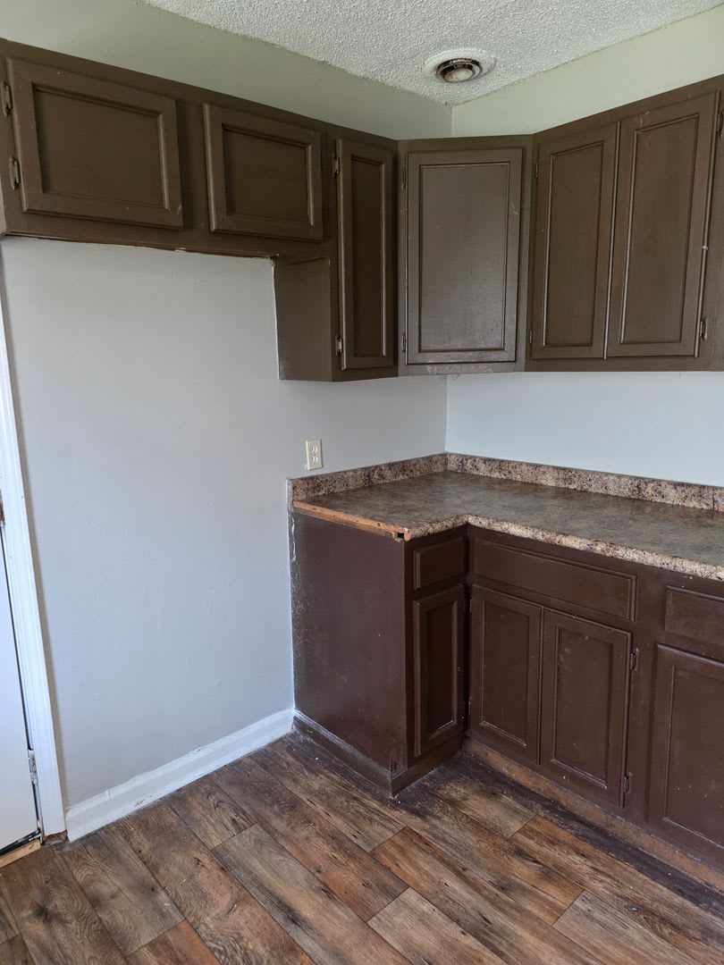 1808 Scottwood Street – photo 4