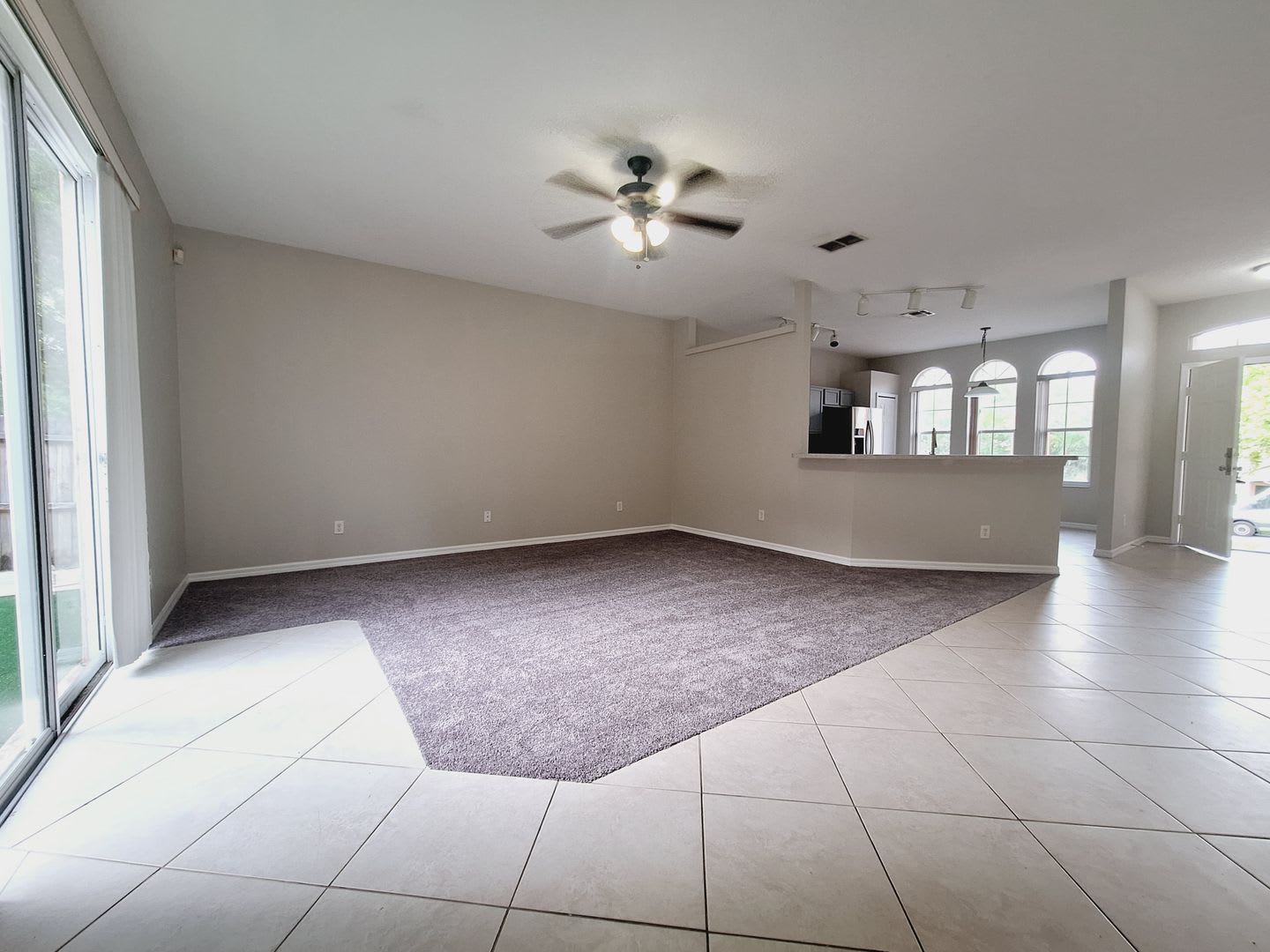 Dazzling 3 Bed, 2 Bath Updated Gem in Apopka – photo 5