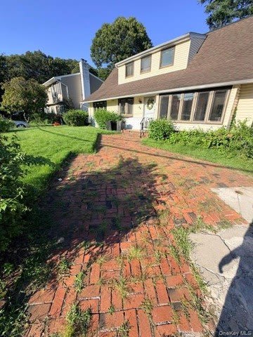 64 Lynwood Drive – photo 1