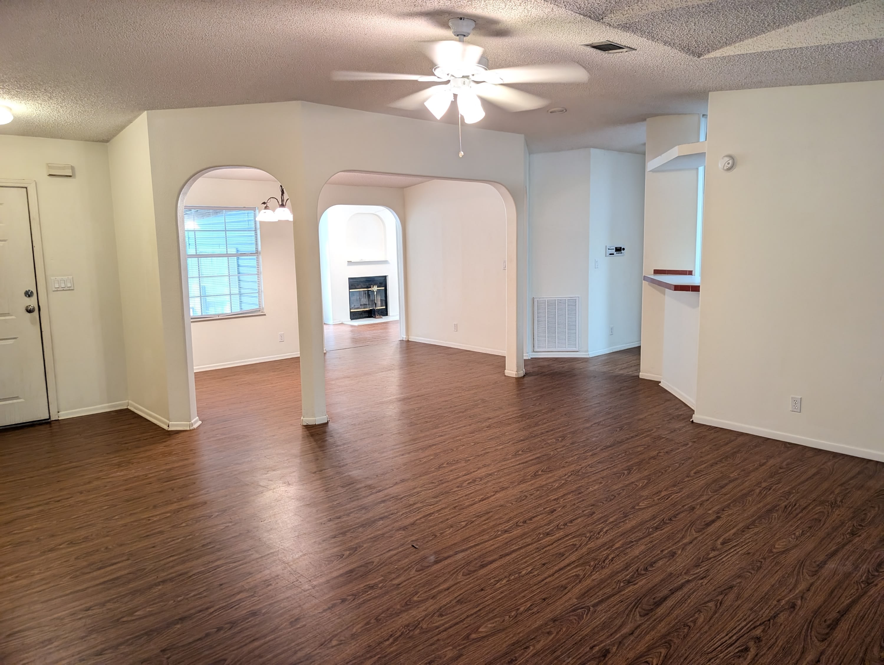 4373 Avalon Blvd – photo 4