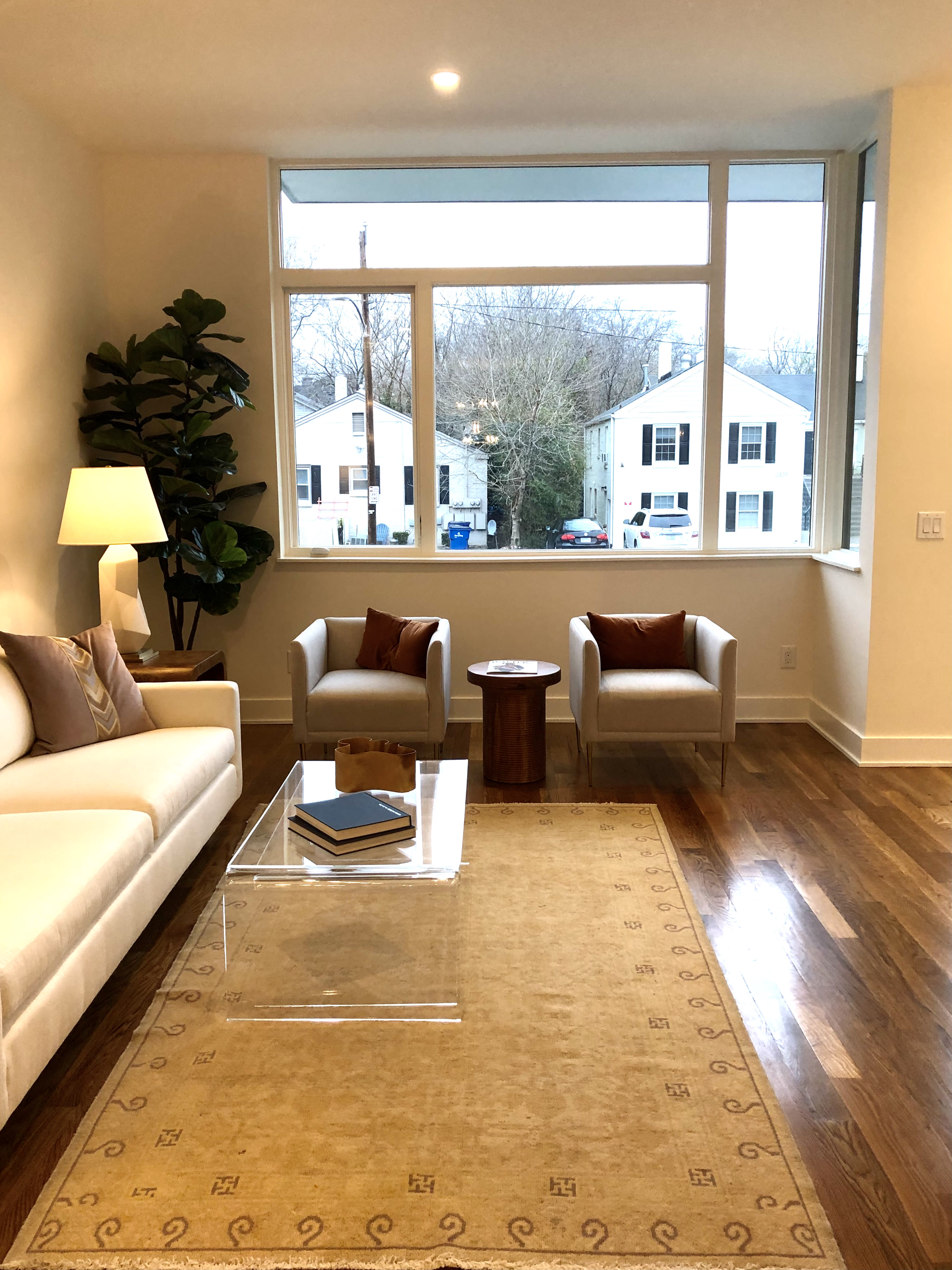 2321 Clark Avenue – photo 2