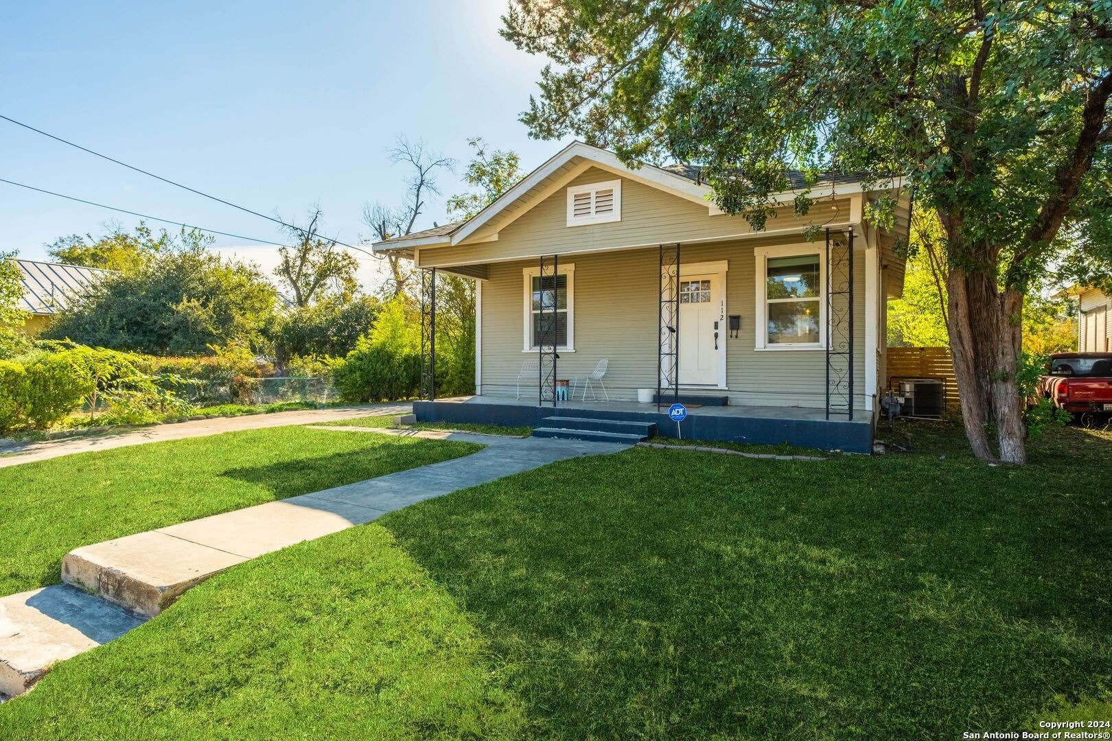 112 Harding Pl – photo 3