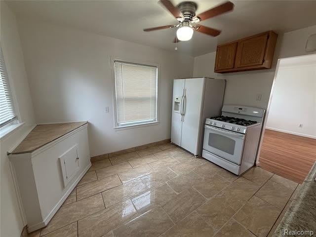 26985 Andover Street – photo 3