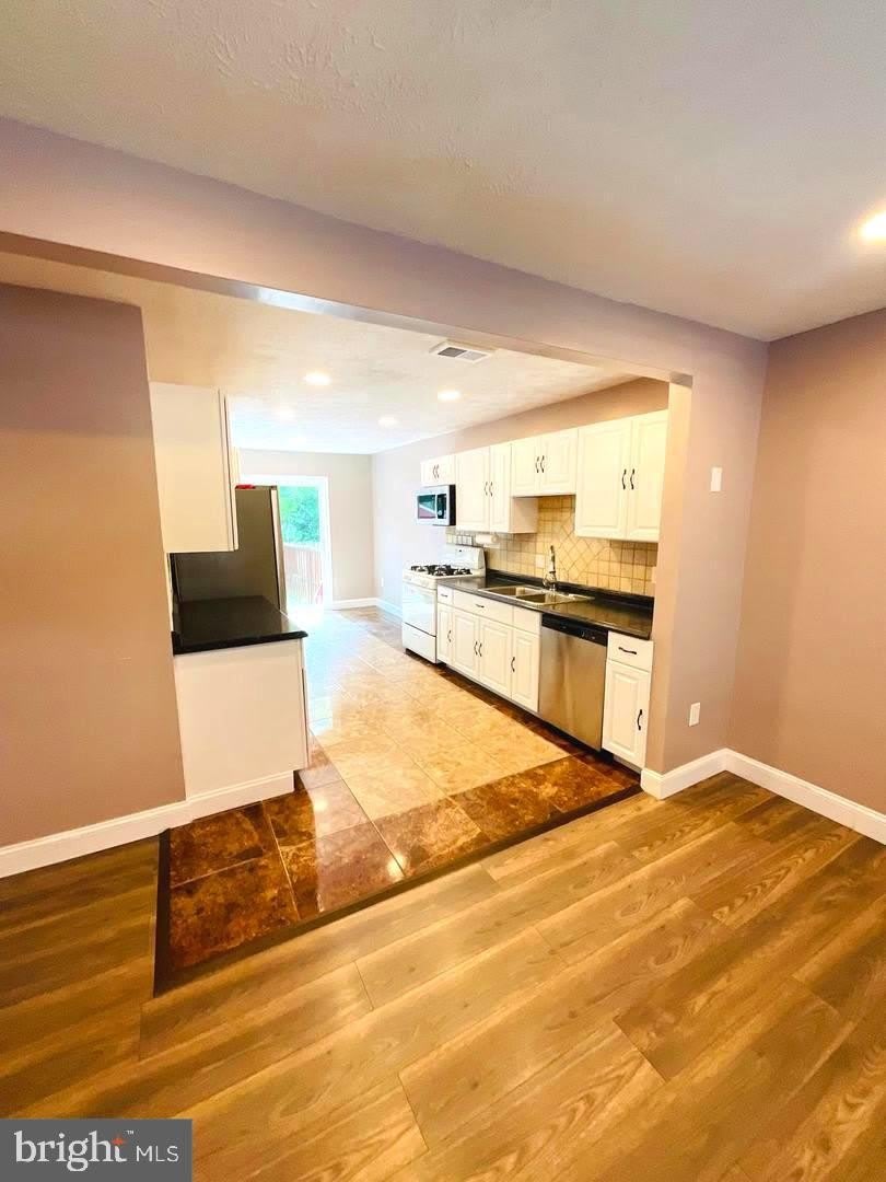 404 POTOMAC HILLS DRIVE – photo 5