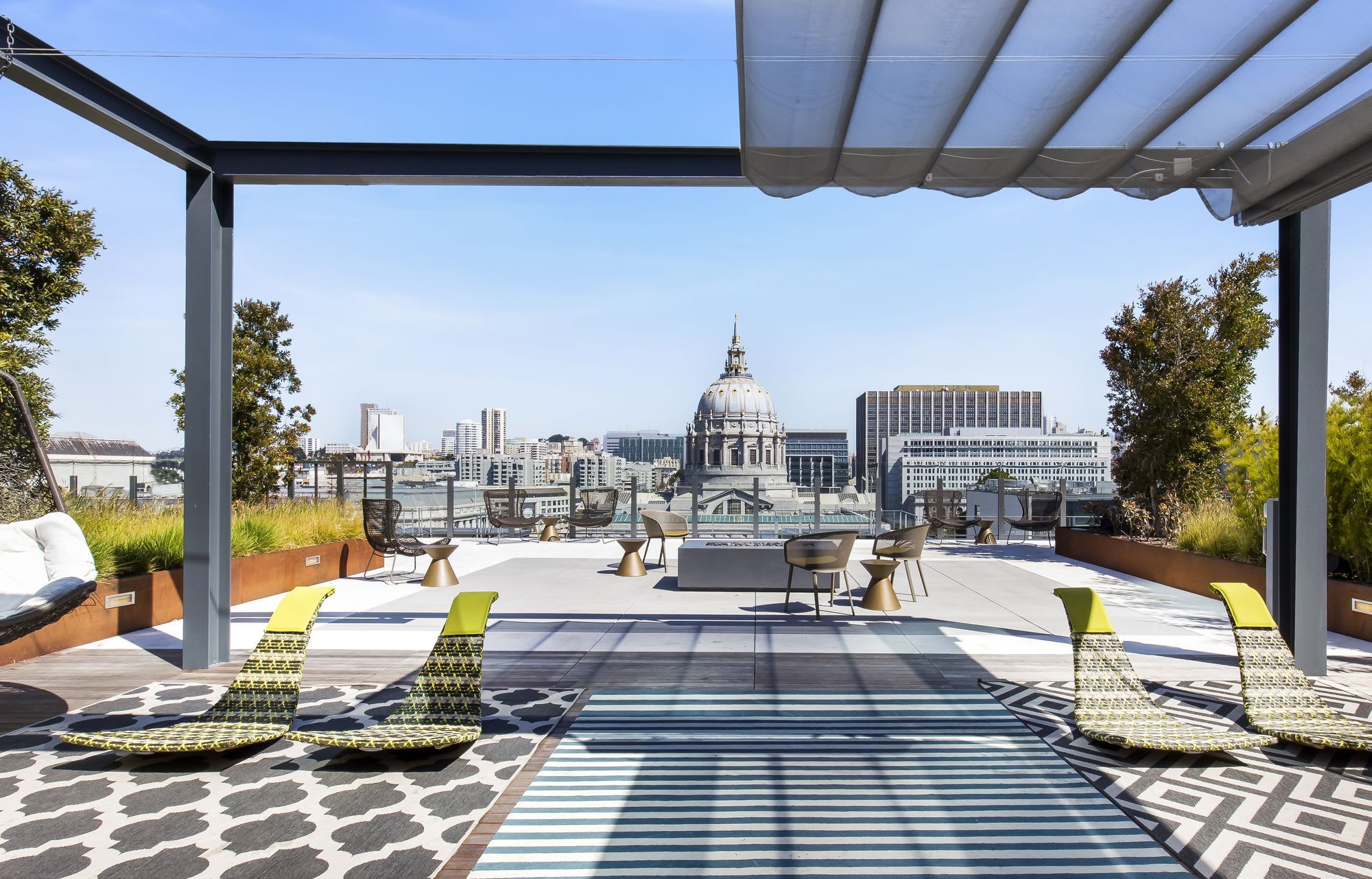 150 Van Ness – photo 3