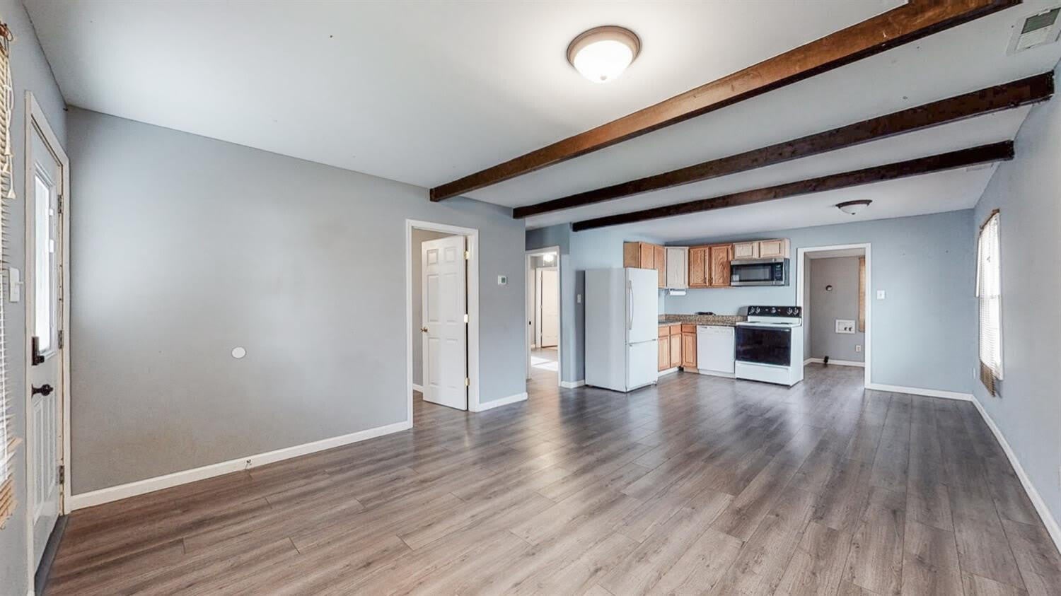 105 Woods Avenue – photo 2