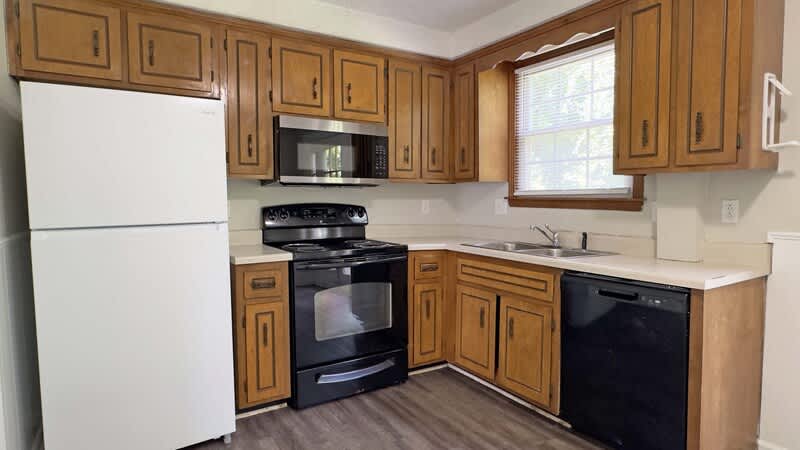 812 E Golfview Place – photo 4