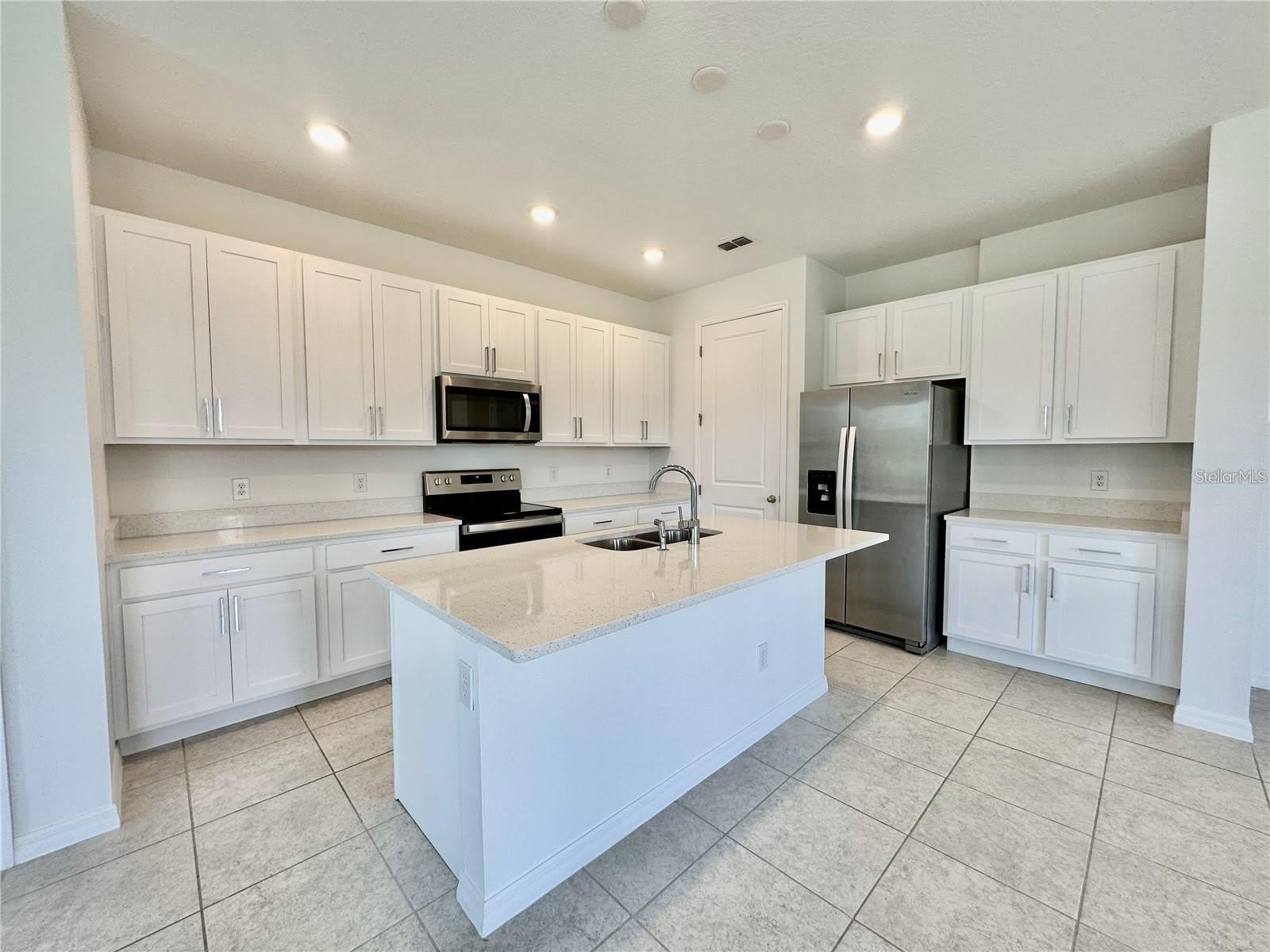 1707 Sanibel Drive – photo 5