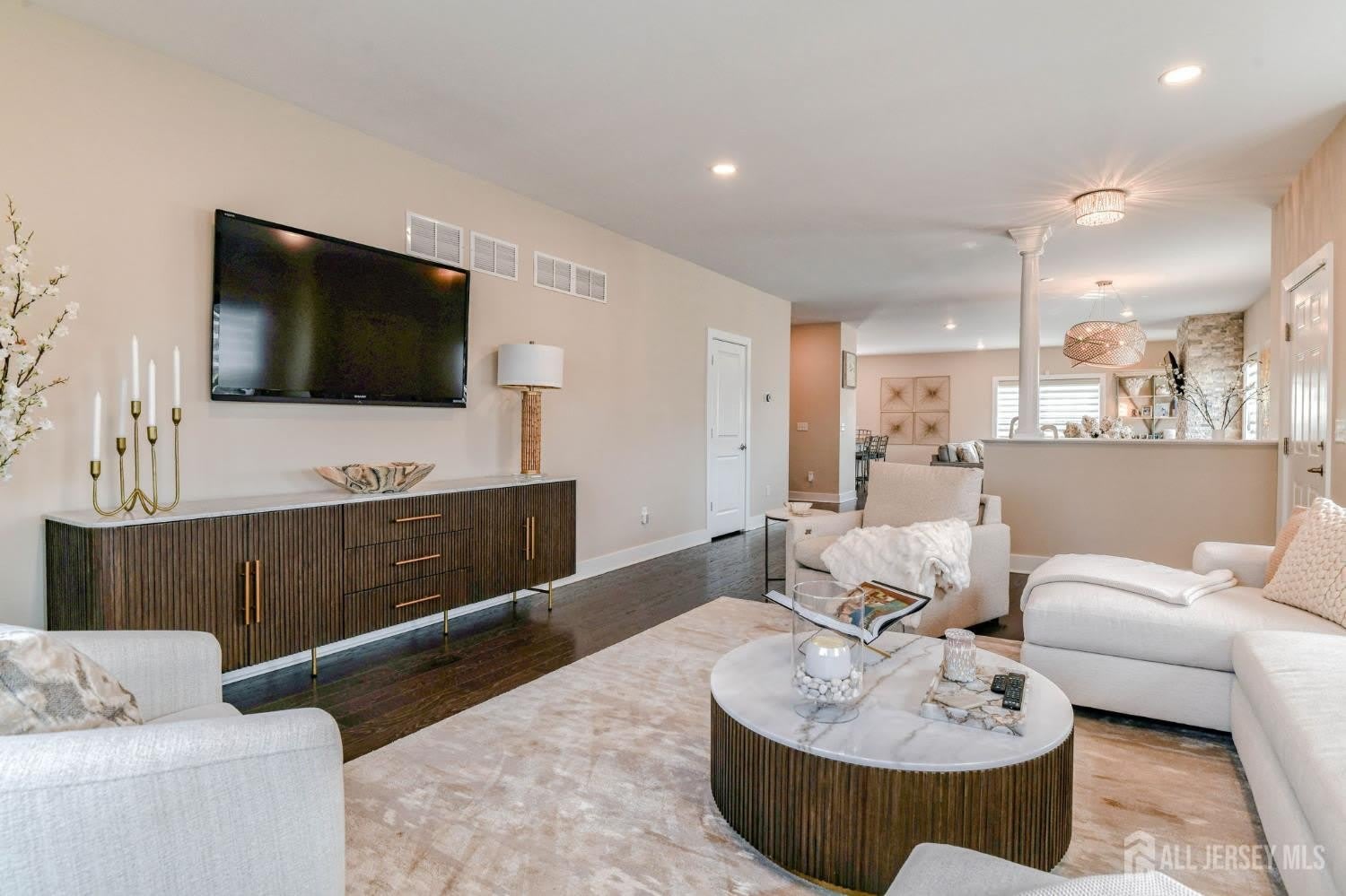 1529 Paxton Lane – photo 4