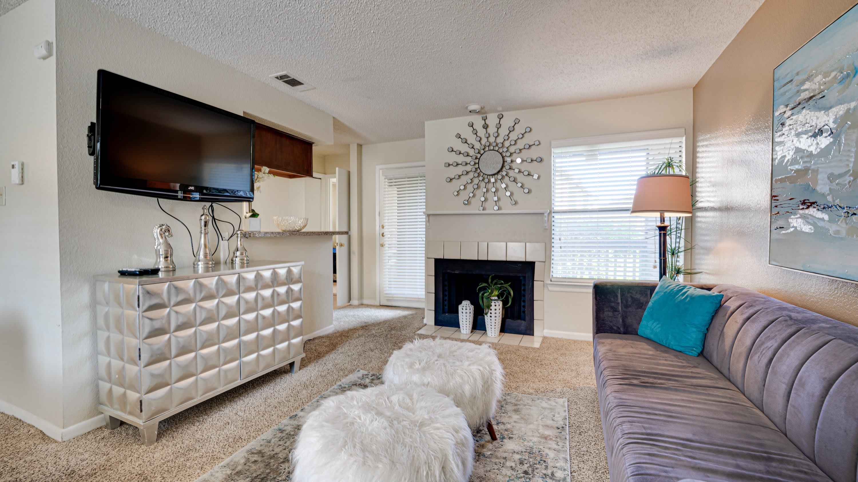 Woodland Hills – photo 1