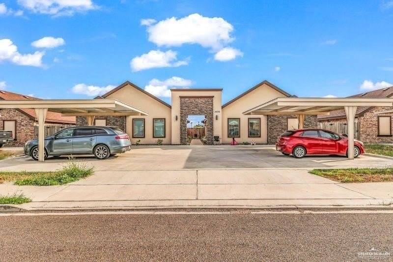 3906 Paola Street – photo 1