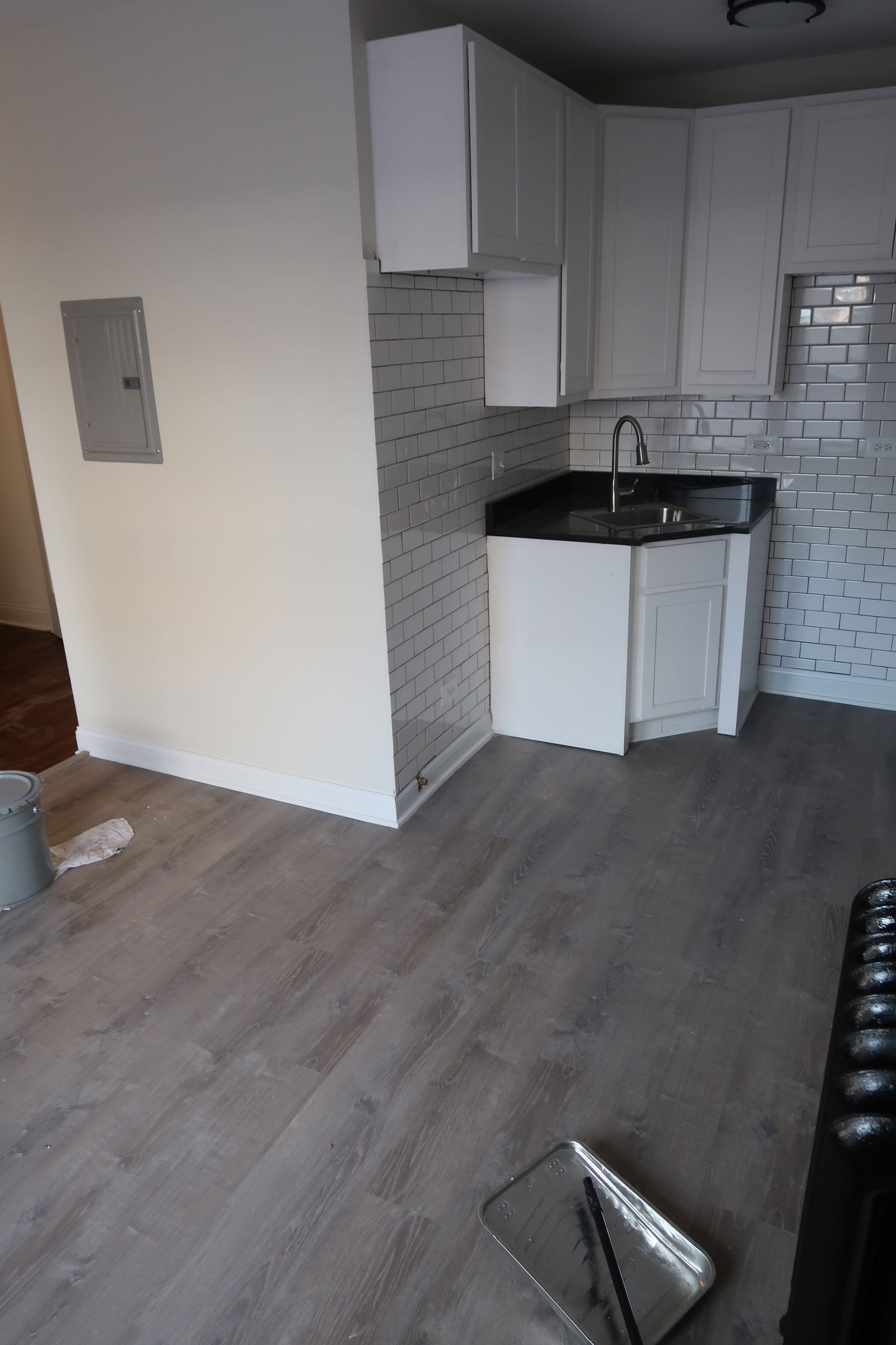 1702 West Albion Avenue – photo 2