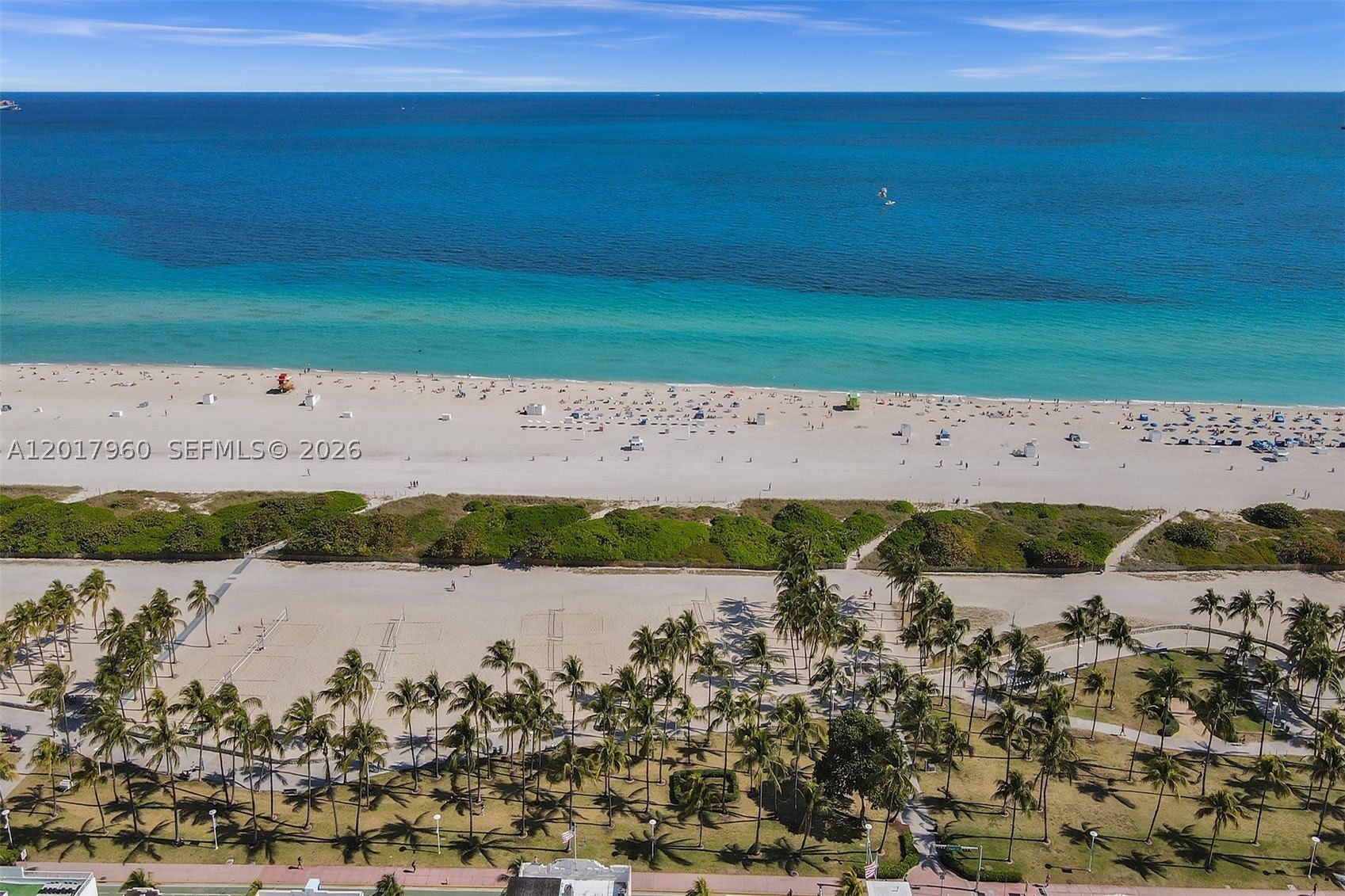 713 Collins Ave – photo 3