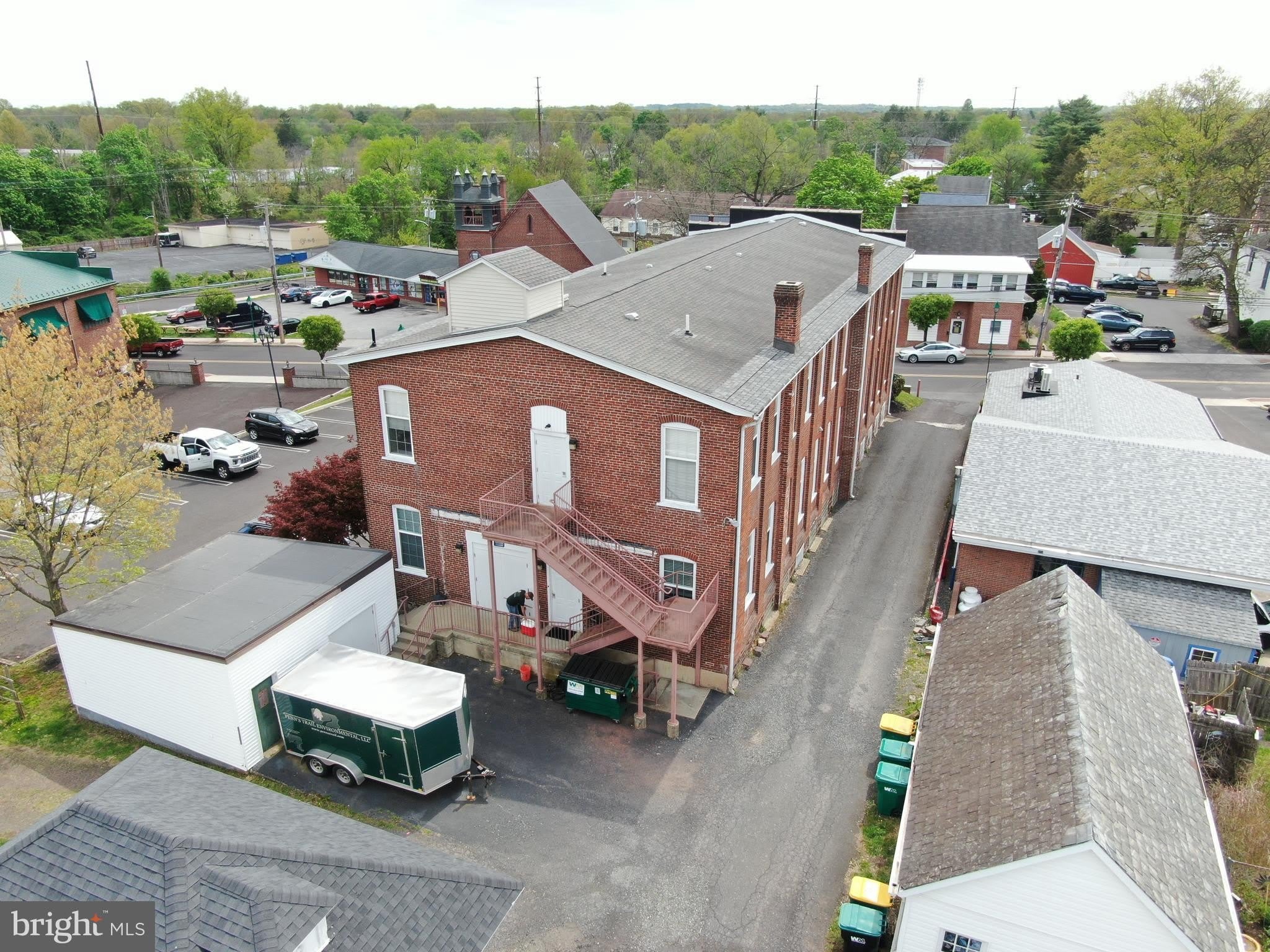 21 E LINCOLN Avenue – photo 4