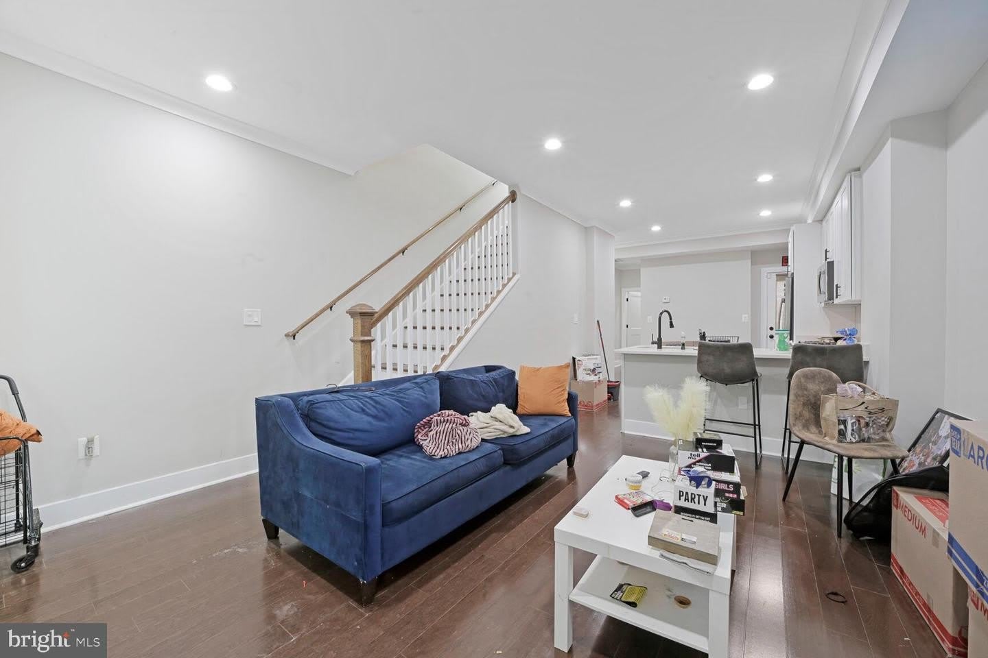 608 IRVING ST NW #1 – photo 3