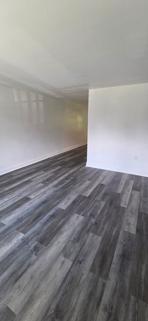 3 Bedroom Townhome Minutes From Towson Town Center! – photo 2