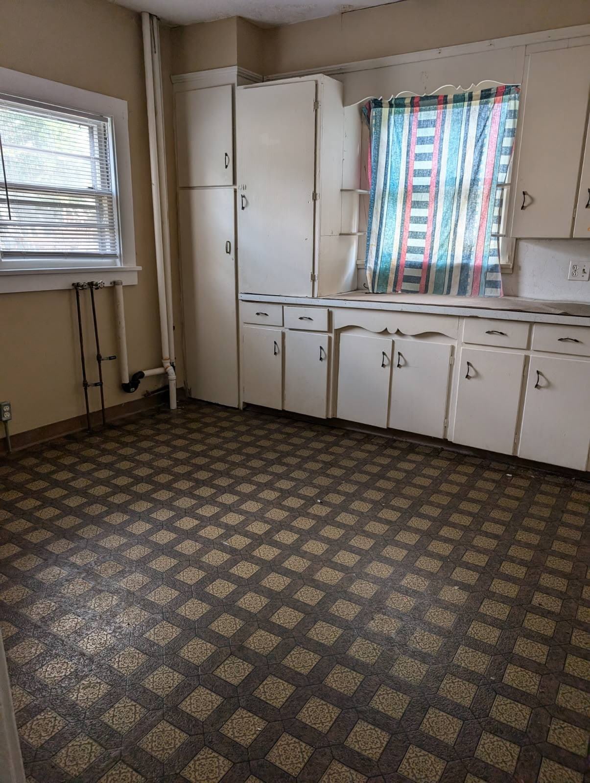 1508 S Linden Ave – photo 4