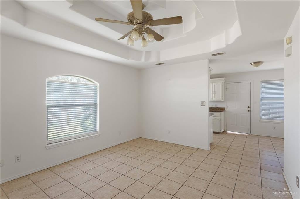 705 West Bronze Drive – photo 3