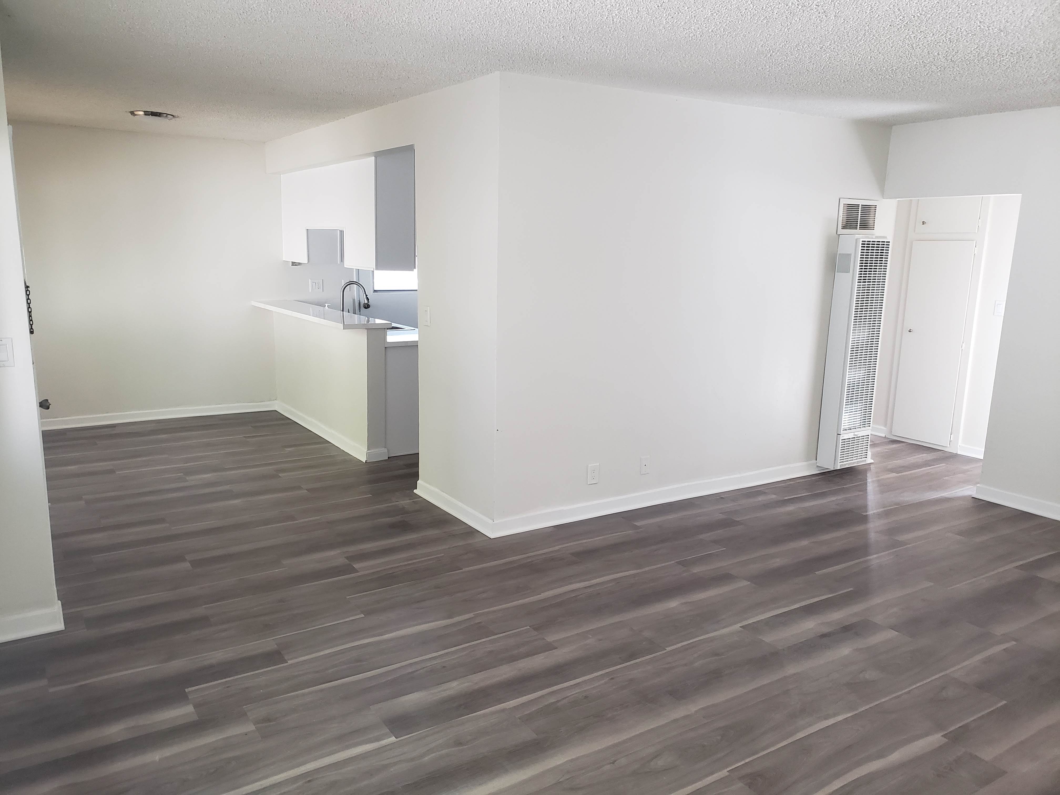 4932 Acacia St – photo 2