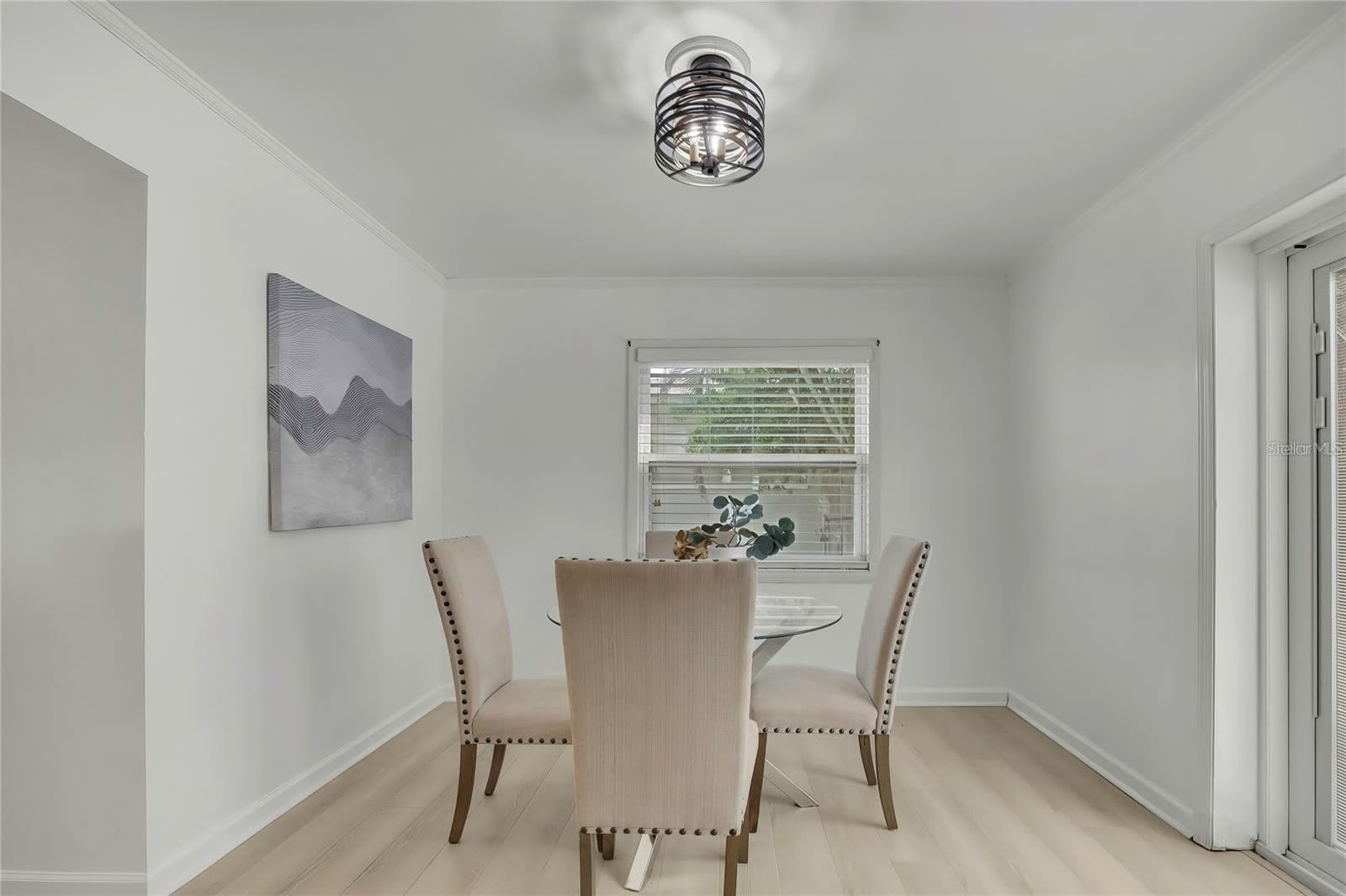 8424 STILLBROOK Avenue – photo 5