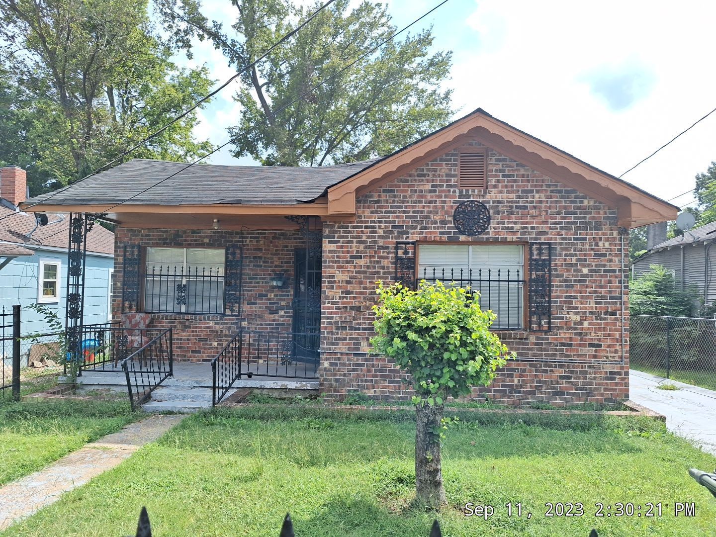 2271 Hubbard – photo 1