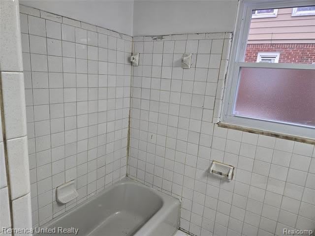24677 PURITAN – photo 5