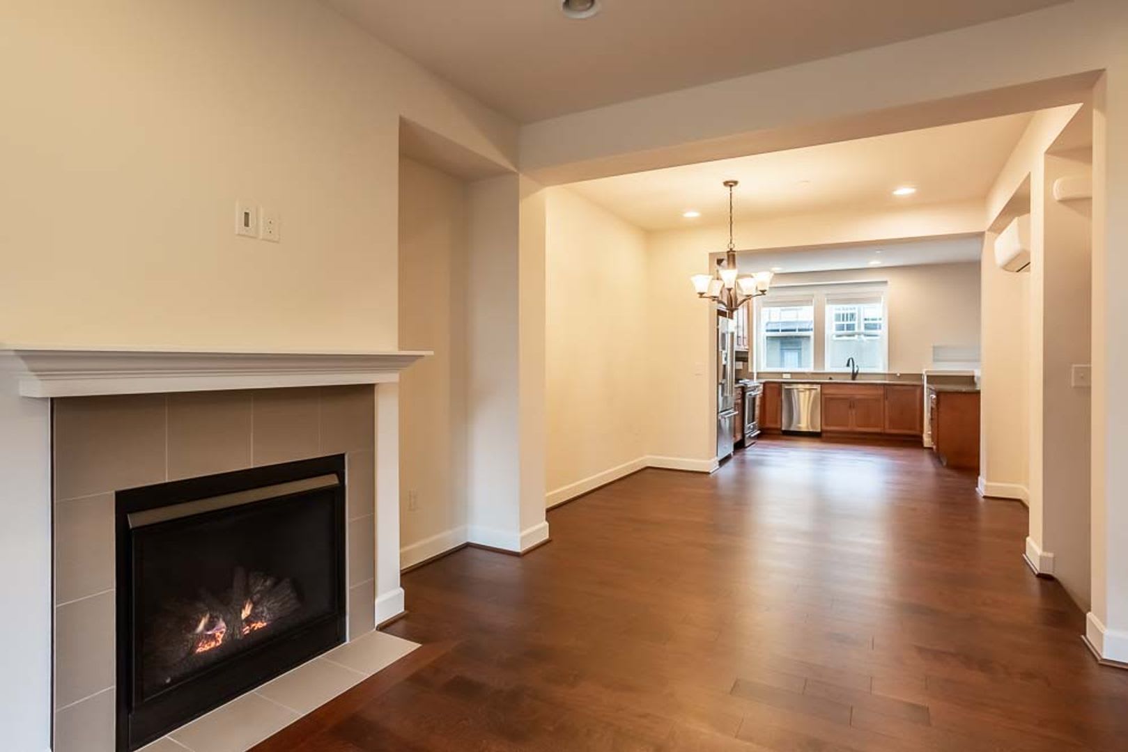 Welcome to the Brownstones at Issaquah Highlands Available August 1st – photo 5
