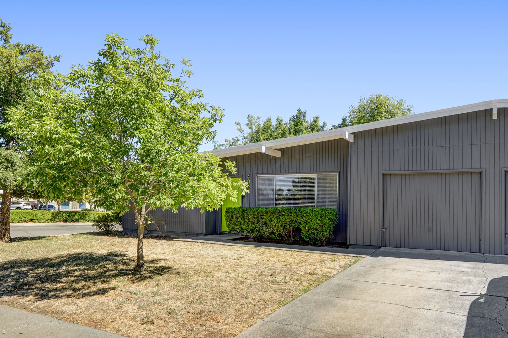 Halfplex in Central Davis – photo 4