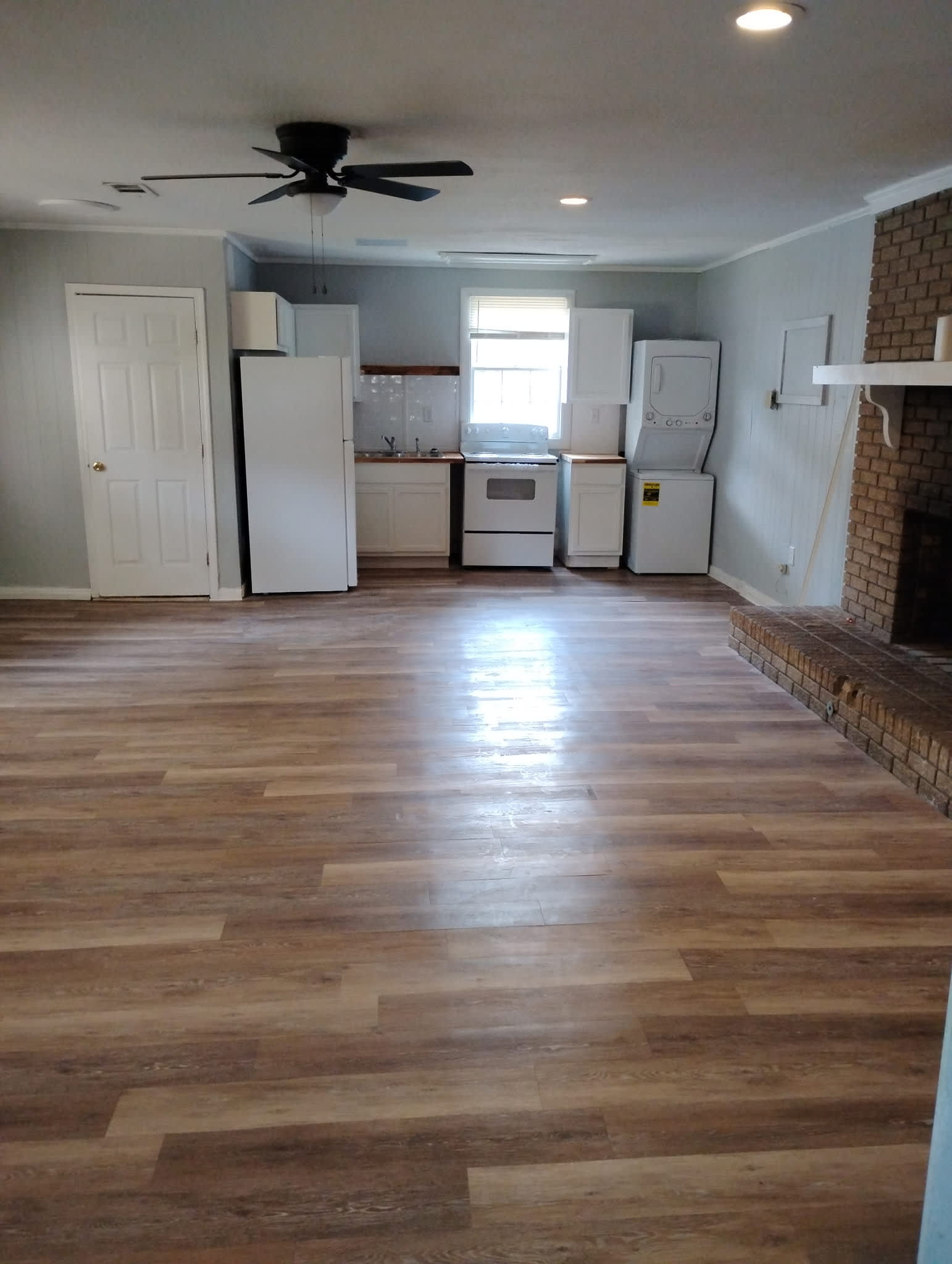 106 North 20th Avenue – photo 1